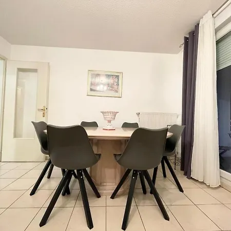 Le Fleur Magnifique Saint-louis