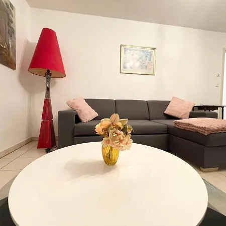 Le Fleur Magnifique Saint-louis * سا لووي