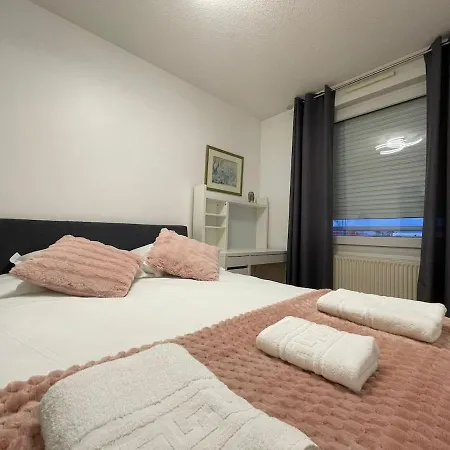 Le Fleur Magnifique Saint-louis